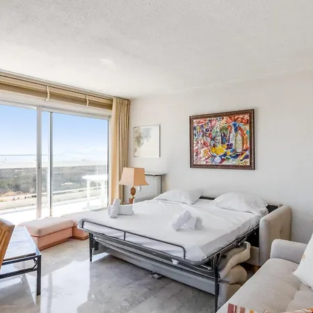 Orangerie - Welkeys אנטיב